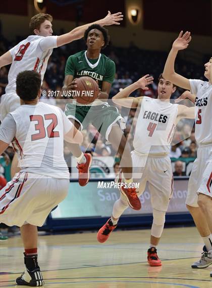 Thumbnail 3 in Santa Fe Christian vs. Lincoln (CIF San Diego Division I Final) photogallery.