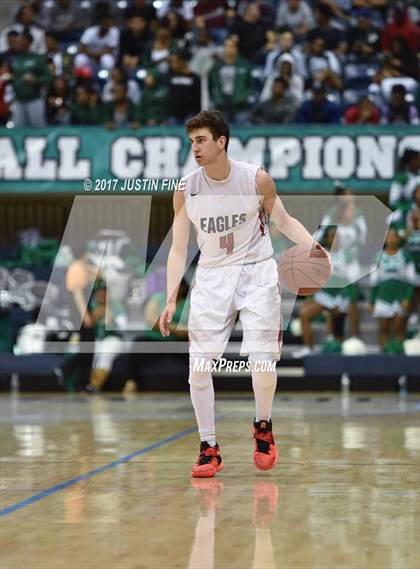 Thumbnail 3 in Santa Fe Christian vs. Lincoln (CIF San Diego Division I Final) photogallery.