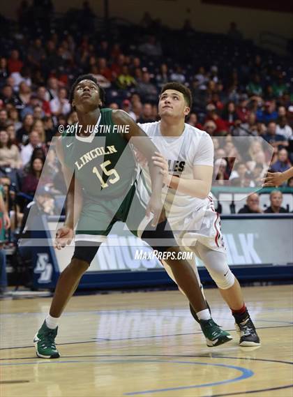 Thumbnail 3 in Santa Fe Christian vs. Lincoln (CIF San Diego Division I Final) photogallery.