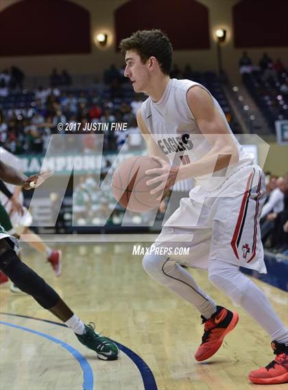 Thumbnail 2 in Santa Fe Christian vs. Lincoln (CIF San Diego Division I Final) photogallery.