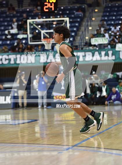 Thumbnail 1 in Santa Fe Christian vs. Lincoln (CIF San Diego Division I Final) photogallery.