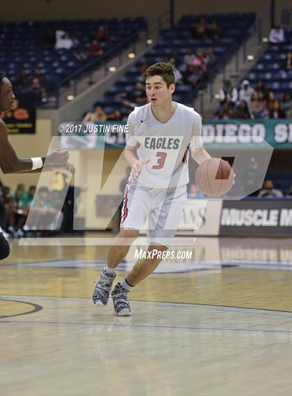 Thumbnail 1 in Santa Fe Christian vs. Lincoln (CIF San Diego Division I Final) photogallery.