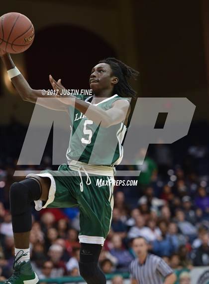 Thumbnail 1 in Santa Fe Christian vs. Lincoln (CIF San Diego Division I Final) photogallery.