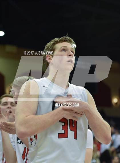 Thumbnail 1 in Santa Fe Christian vs. Lincoln (CIF San Diego Division I Final) photogallery.