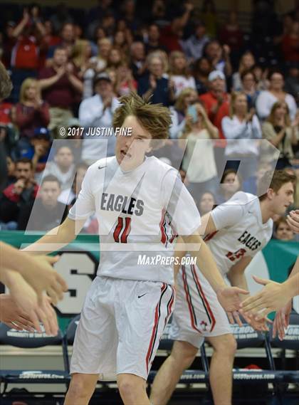 Thumbnail 2 in Santa Fe Christian vs. Lincoln (CIF San Diego Division I Final) photogallery.