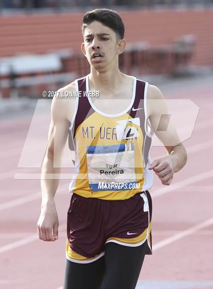 Thumbnail 1 in 50th Annual Loucks Games (Men's 800 Meter Run) photogallery.