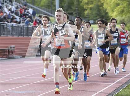 Thumbnail 3 in 50th Annual Loucks Games (Men's 800 Meter Run) photogallery.