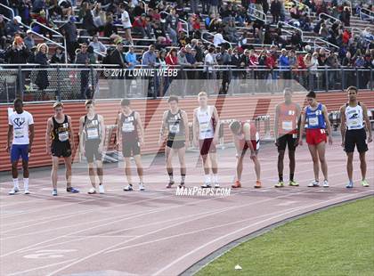 Thumbnail 2 in 50th Annual Loucks Games (Men's 800 Meter Run) photogallery.