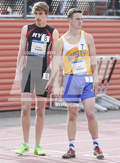 Thumbnail 1 in 50th Annual Loucks Games (Men's 800 Meter Run) photogallery.