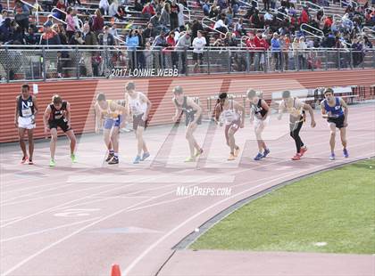 Thumbnail 3 in 50th Annual Loucks Games (Men's 800 Meter Run) photogallery.