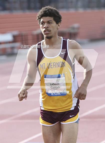 Thumbnail 3 in 50th Annual Loucks Games (Men's 800 Meter Run) photogallery.