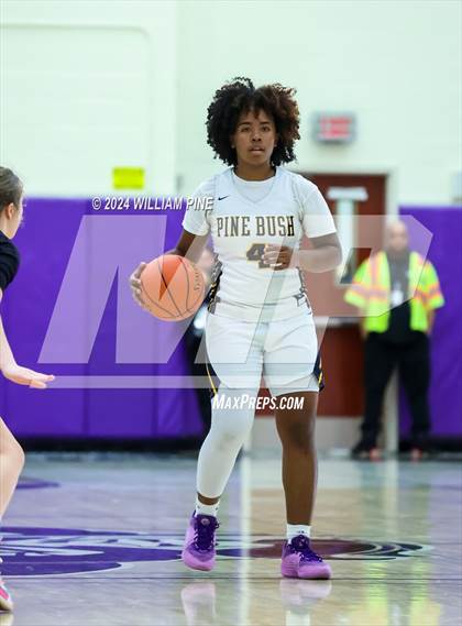Thumbnail 2 in Our Lady of Lourdes vs Pine Bush (Section 9 Class AAA Final) photogallery.