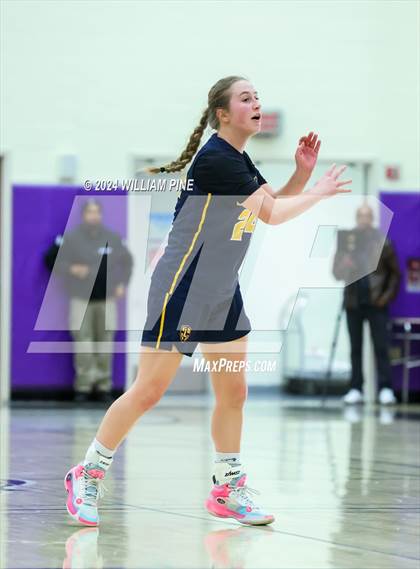 Thumbnail 2 in Our Lady of Lourdes vs Pine Bush (Section 9 Class AAA Final) photogallery.