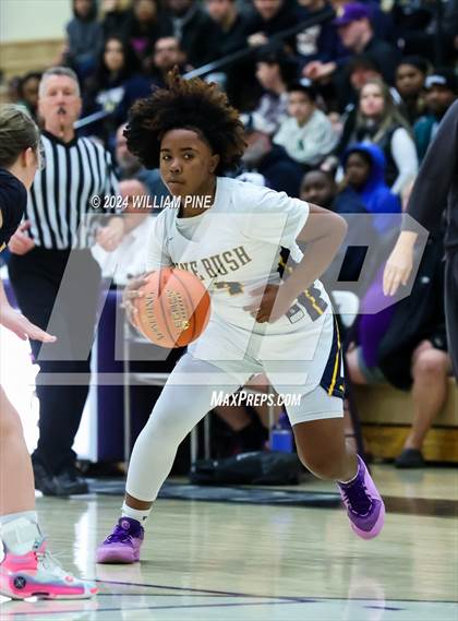 Thumbnail 3 in Our Lady of Lourdes vs Pine Bush (Section 9 Class AAA Final) photogallery.