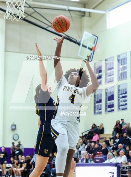 Thumbnail 1 in Our Lady of Lourdes vs Pine Bush (Section 9 Class AAA Final) photogallery.