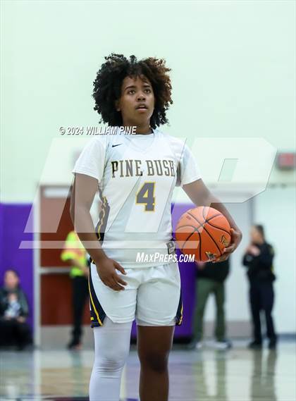 Thumbnail 1 in Our Lady of Lourdes vs Pine Bush (Section 9 Class AAA Final) photogallery.