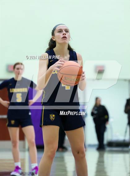 Thumbnail 2 in Our Lady of Lourdes vs Pine Bush (Section 9 Class AAA Final) photogallery.