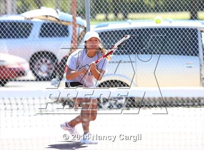 Thumbnail 1 in Holmes @ Uvalde photogallery.