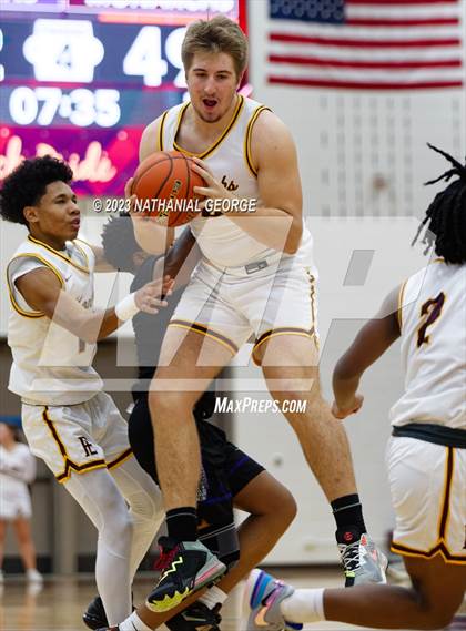 Thumbnail 1 in Bellevue East @ Papillion-LaVista photogallery.