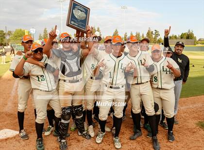 Thumbnail 2 in Liberty vs. Arvin (CIF CS D5 Final) photogallery.