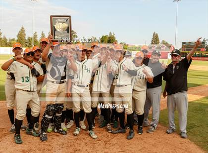 Thumbnail 3 in Liberty vs. Arvin (CIF CS D5 Final) photogallery.