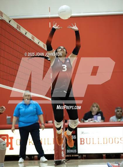 Thumbnail 2 in Barstow @ Oak Hills photogallery.