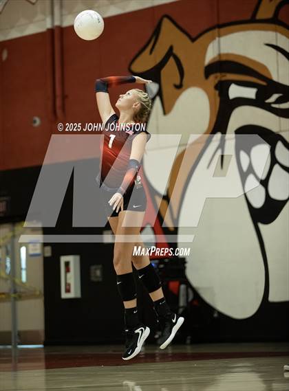 Thumbnail 1 in Barstow @ Oak Hills photogallery.