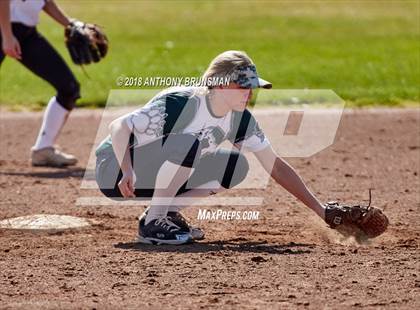 Thumbnail 2 in Ponderosa vs. Elk Grove (Preseason Tournament) photogallery.