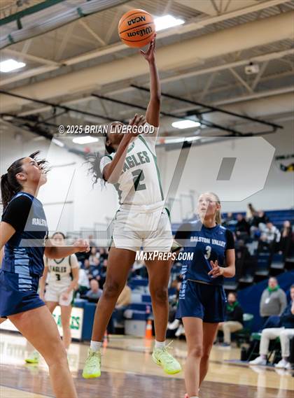 Thumbnail 1 in Pine Creek vs Ralston Valley (CHSAA 6A Sweet 16) photogallery.