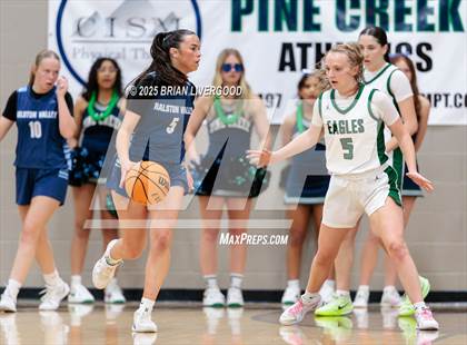 Thumbnail 2 in Pine Creek vs Ralston Valley (CHSAA 6A Sweet 16) photogallery.