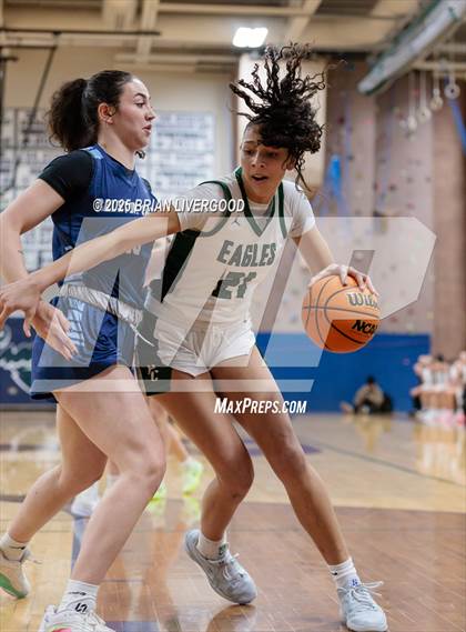Thumbnail 3 in Pine Creek vs Ralston Valley (CHSAA 6A Sweet 16) photogallery.