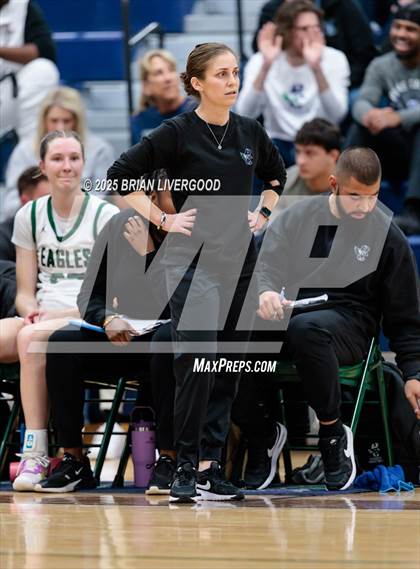 Thumbnail 2 in Pine Creek vs Ralston Valley (CHSAA 6A Sweet 16) photogallery.