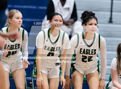 Thumbnail 1 in Pine Creek vs Ralston Valley (CHSAA 6A Sweet 16) photogallery.