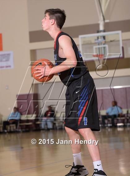 Thumbnail 1 in Redondo Union vs. Folsom (MaxPreps Holiday Classic) photogallery.