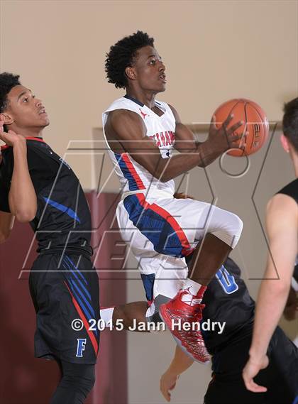 Thumbnail 1 in Redondo Union vs. Folsom (MaxPreps Holiday Classic) photogallery.