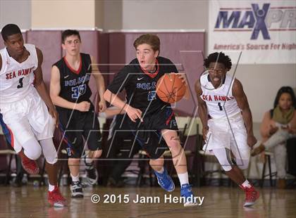 Thumbnail 2 in Redondo Union vs. Folsom (MaxPreps Holiday Classic) photogallery.