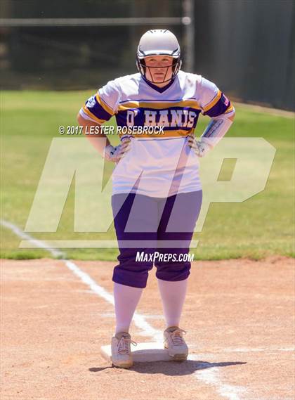 Thumbnail 1 in D'Hanis vs. Bruni (UIL 1A Regional Semifinal) photogallery.