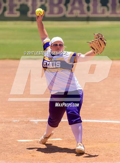 Thumbnail 1 in D'Hanis vs. Bruni (UIL 1A Regional Semifinal) photogallery.