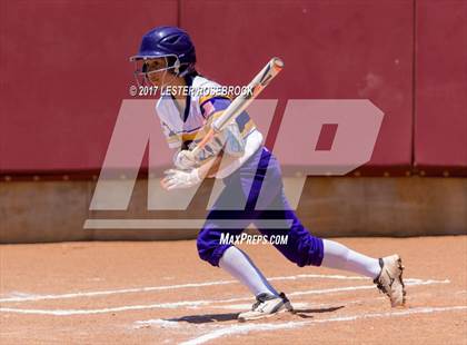 Thumbnail 1 in D'Hanis vs. Bruni (UIL 1A Regional Semifinal) photogallery.