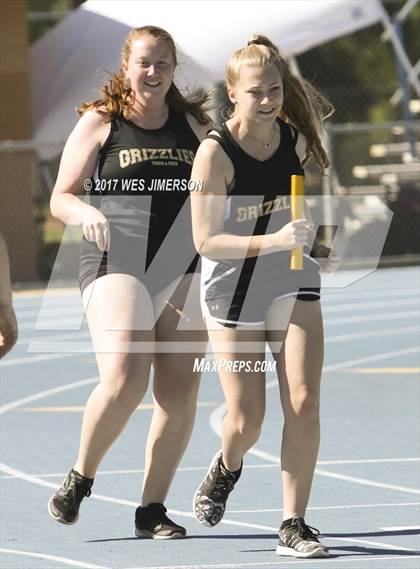 Thumbnail 1 in Cougar Friendship Relays photogallery.