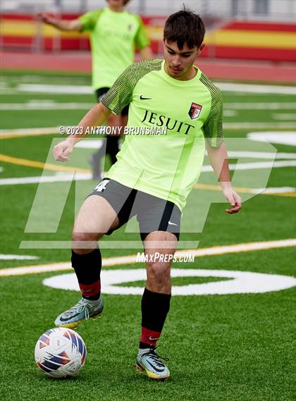 Thumbnail 3 in Davis @ Jesuit photogallery.