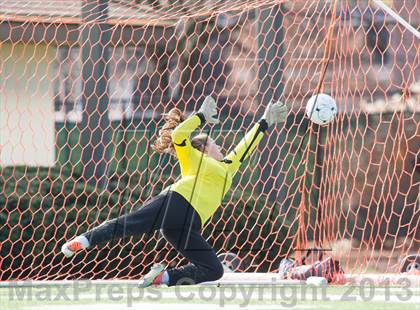 Thumbnail 2 in Toms River South vs Northern Highlands (NJSIAA Group 3 Final) photogallery.