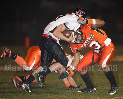 Thumbnail 1 in East Rutherford @ East Lincoln (NCHSAA 2AA West Playoffs) photogallery.