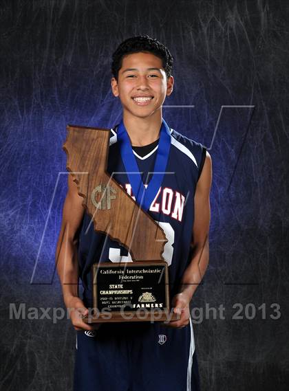 Thumbnail 1 in Horizon (CIF State D5 Award Photos) photogallery.