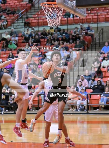 Thumbnail 2 in Americas vs. Martin (6A UIL Regional Semifinal) photogallery.