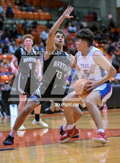 Thumbnail 1 in Americas vs. Martin (6A UIL Regional Semifinal) photogallery.
