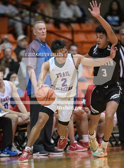Thumbnail 3 in Americas vs. Martin (6A UIL Regional Semifinal) photogallery.