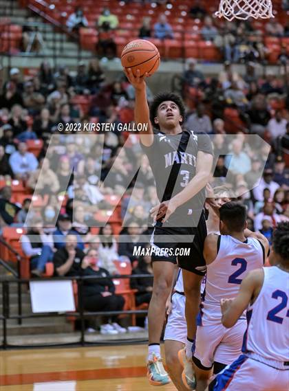 Thumbnail 3 in Americas vs. Martin (6A UIL Regional Semifinal) photogallery.