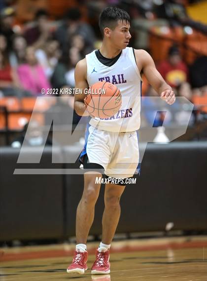 Thumbnail 1 in Americas vs. Martin (6A UIL Regional Semifinal) photogallery.