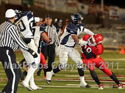 Thumbnail 1 in Sierra Canyon vs. Paraclete (CIF SS East Valley Division Final) photogallery.